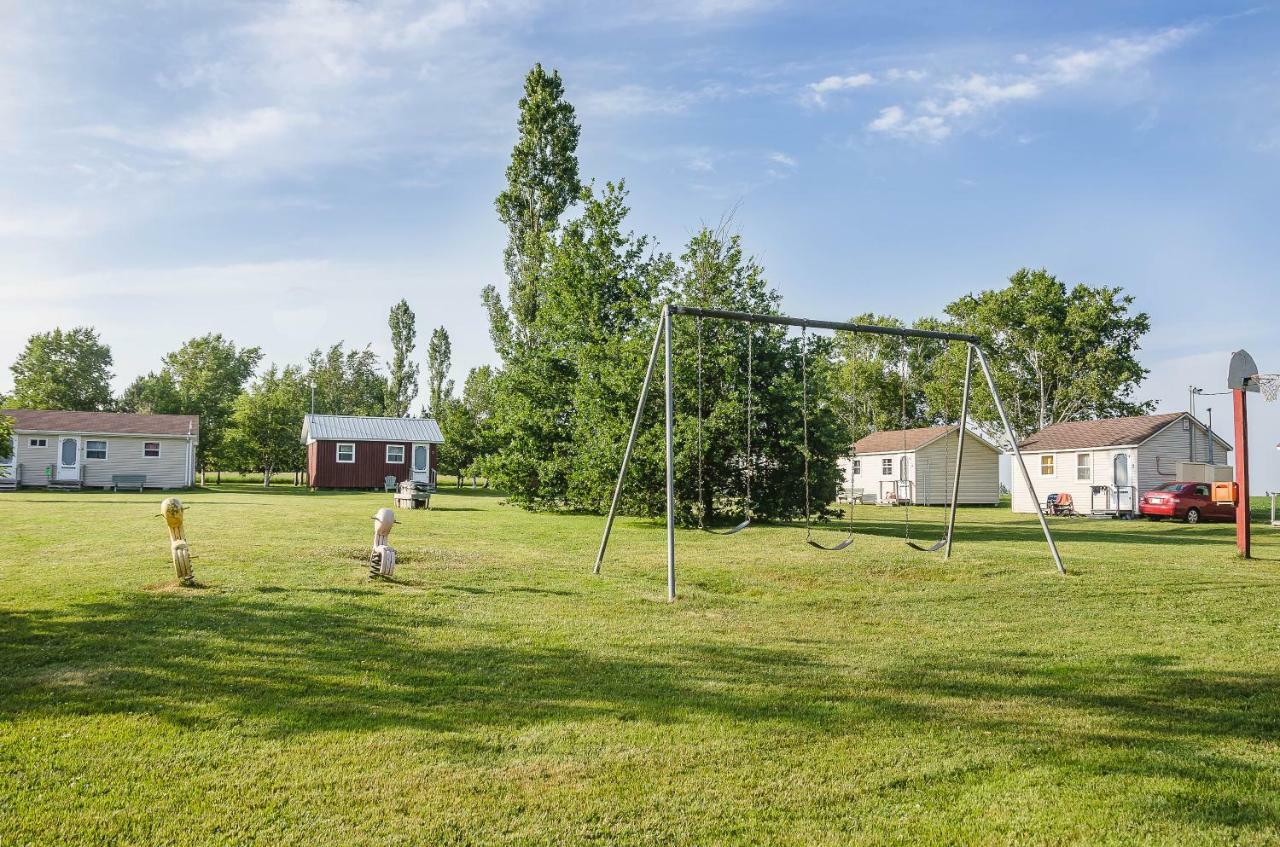 Rachel'S Motel And Cottages Surrey Zewnętrze zdjęcie